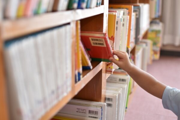 小学校高学年におすすめ　夢中になる本
