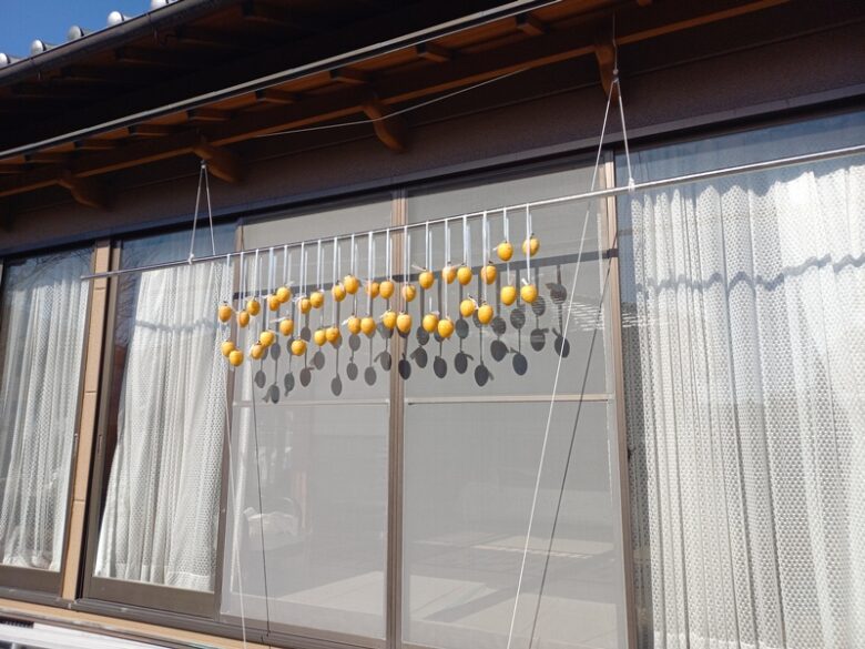 日当たりがよく、風通しの良い場所に干す